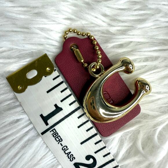 COACH Replacement "C" Hang Tag Key Fob Bag Charm - Picture 3 of 3